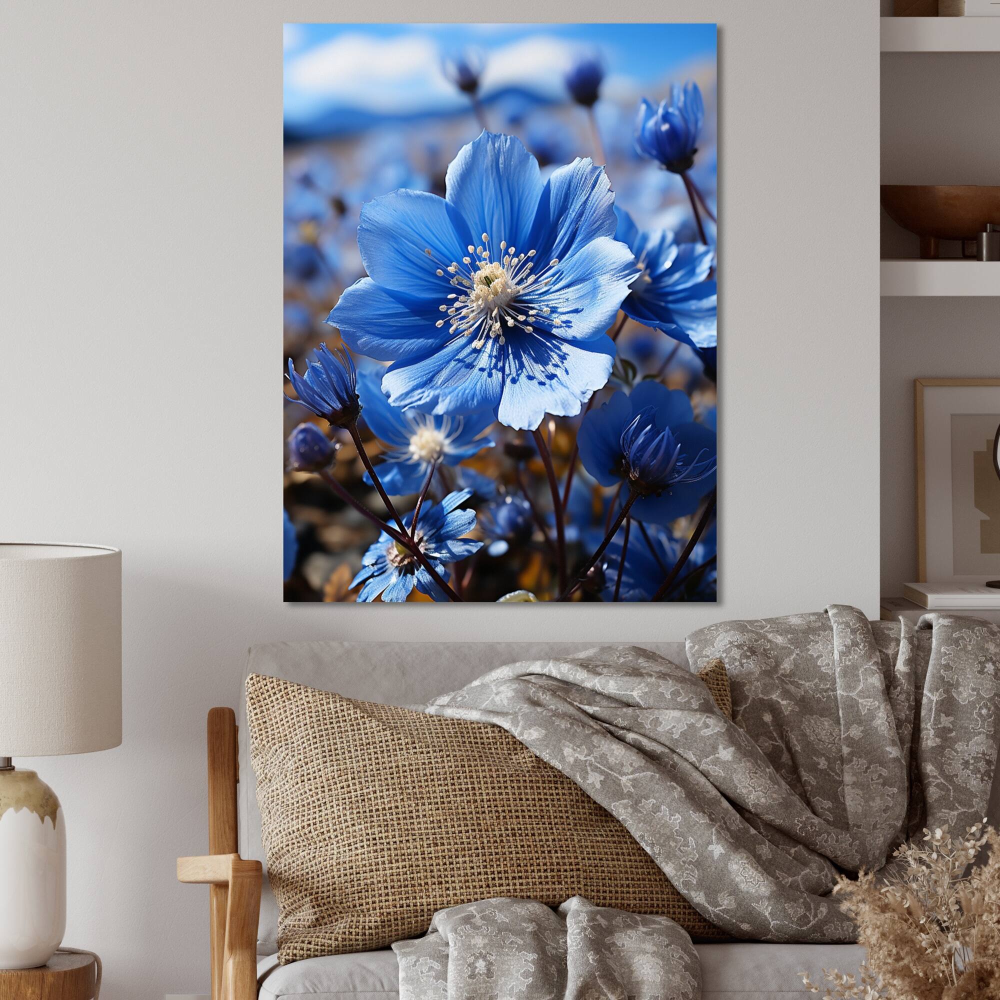 Designart "Blue Flower Cobalt Delight" Floral Metal Wall Decor On